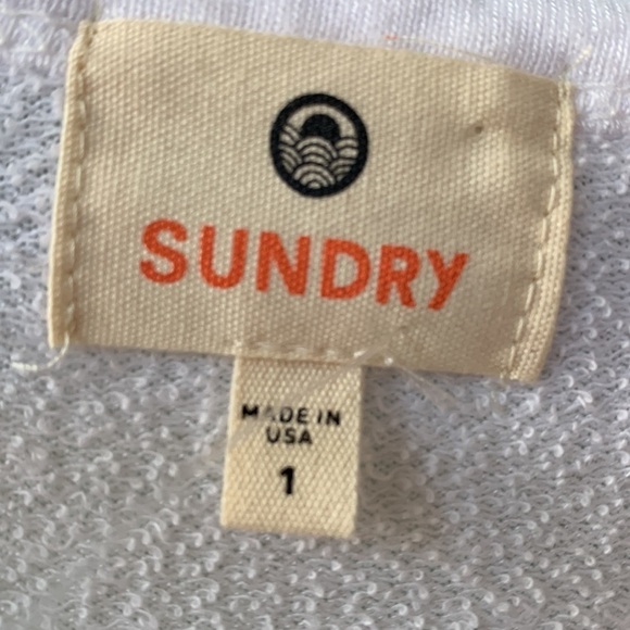 Sundry Sweatshirt Lovers Sweater Top Rainbow 🌈 Size 1 Small 4/6 NWOT - Picture 2 of 9